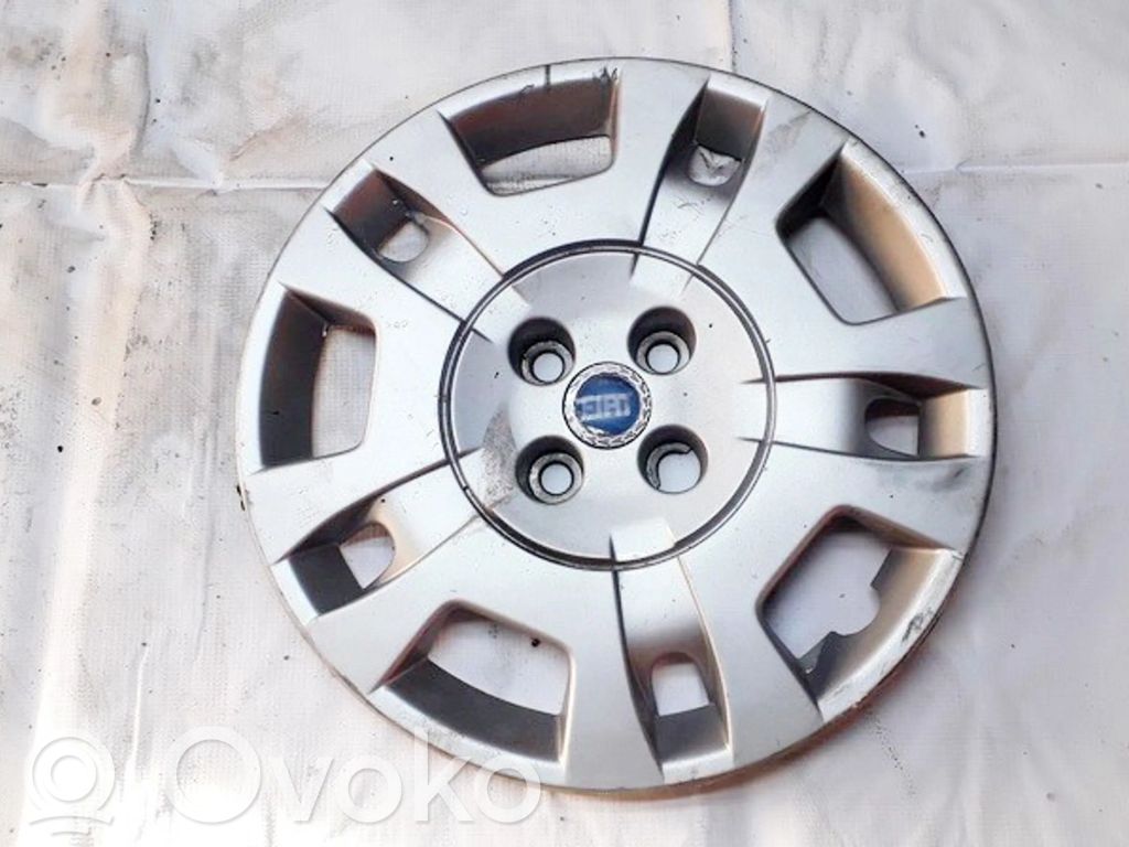 Fiat Idea Ornament central jantă R15 
