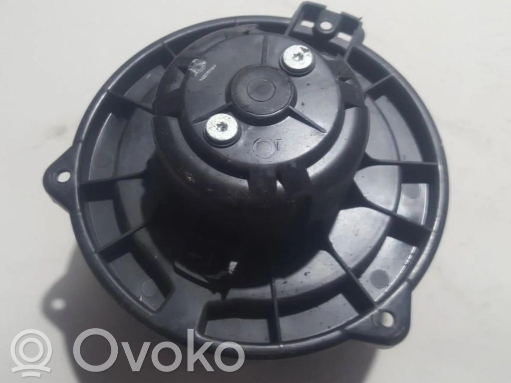 Toyota Avensis T250 Ventola riscaldamento/ventilatore abitacolo 