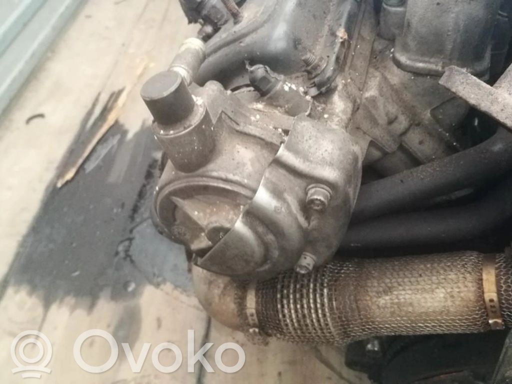Audi A6 S6 C5 4B Alipainepumppu 