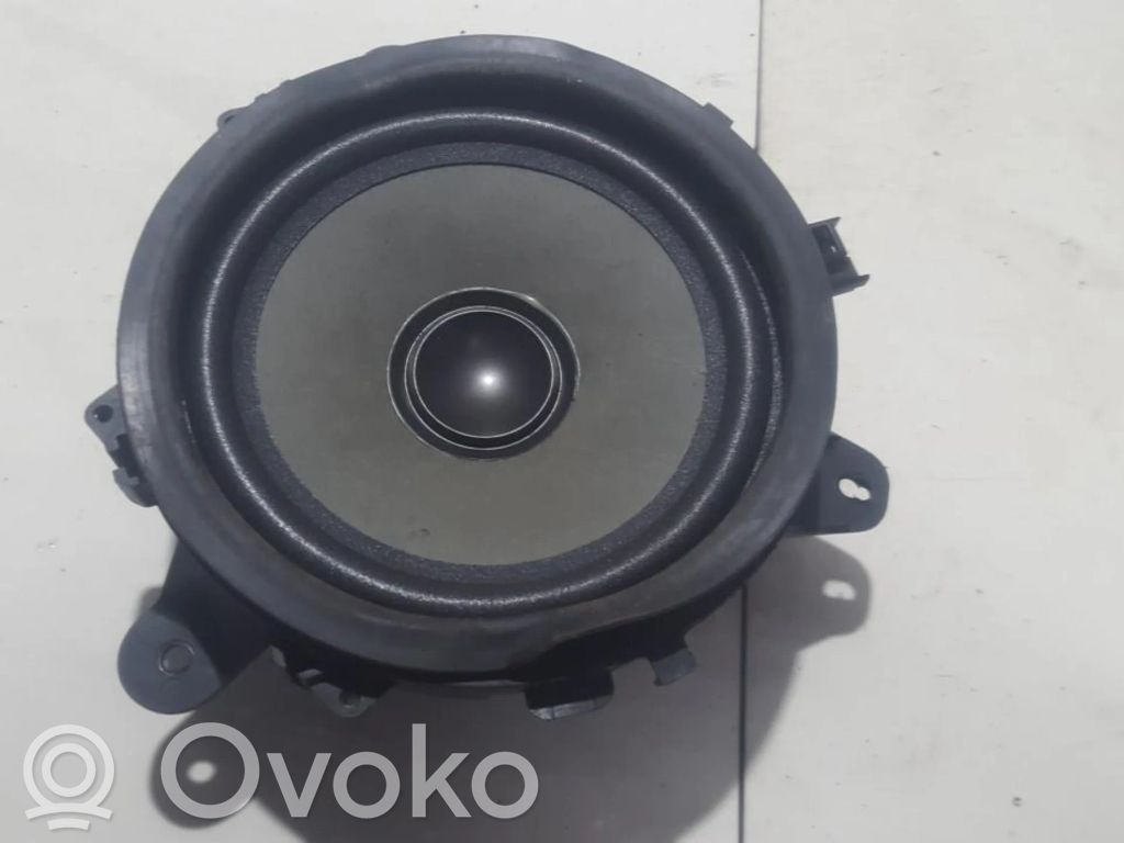 Volvo XC90 Altoparlante portiera anteriore 