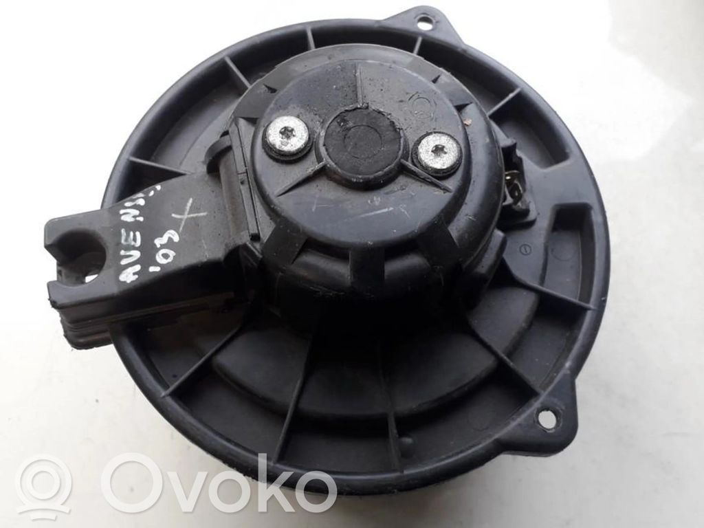 Toyota Avensis T250 Ventola riscaldamento/ventilatore abitacolo 