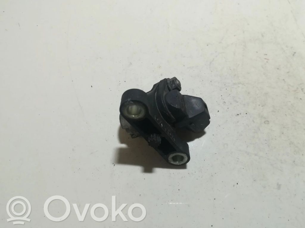 Kampiakselin asentoanturi   30637803,30637803