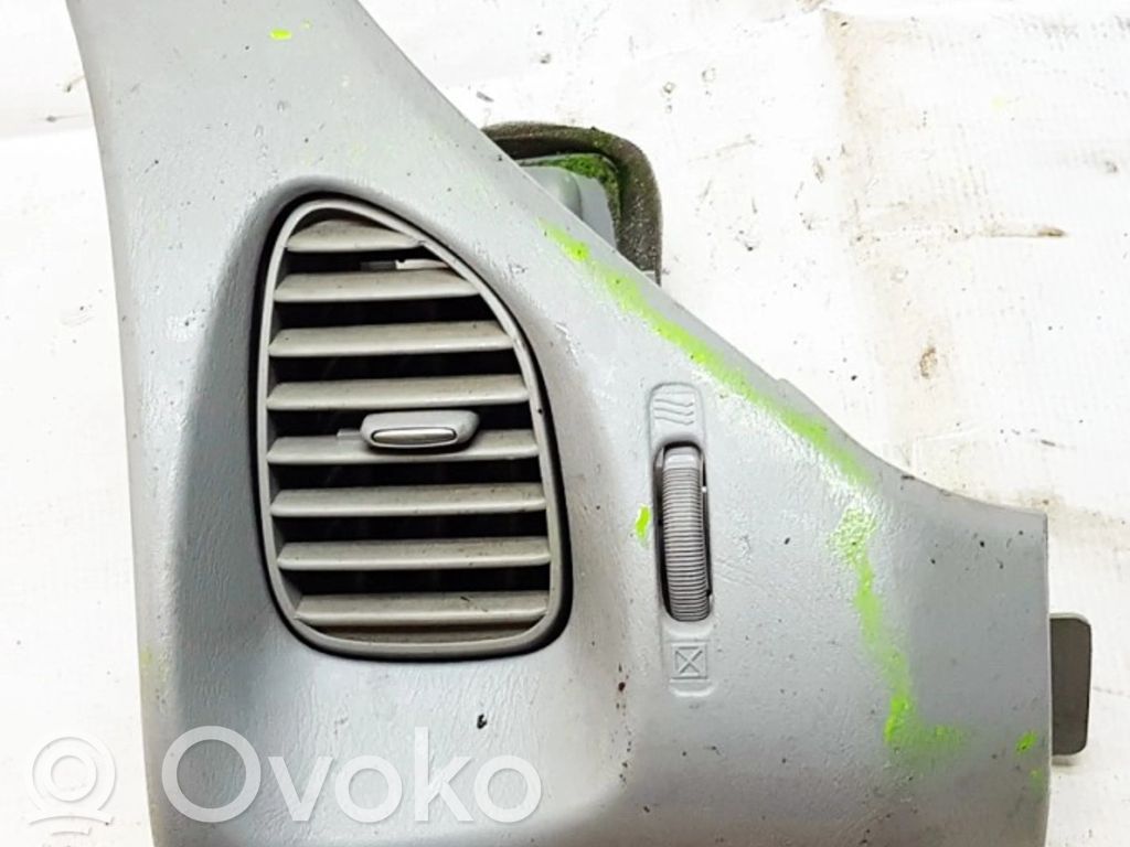 Nissan Almera Tino Griglia di ventilazione centrale cruscotto 