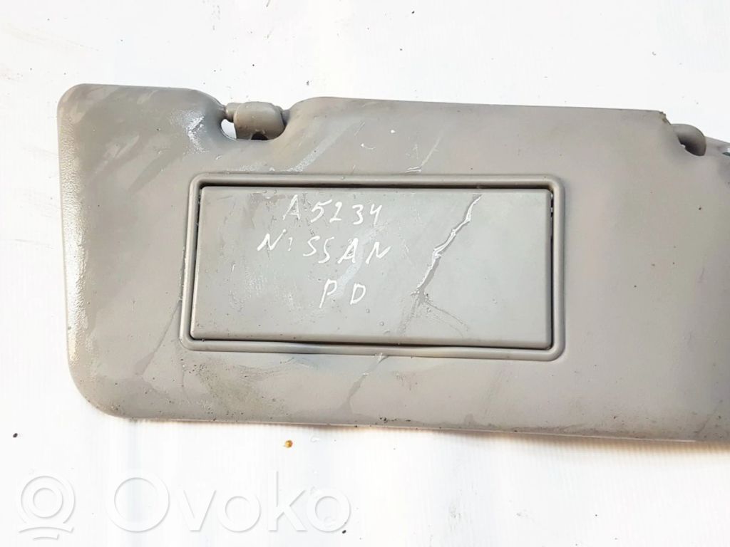 Nissan Almera Tino Osłona przeciwsłoneczna 