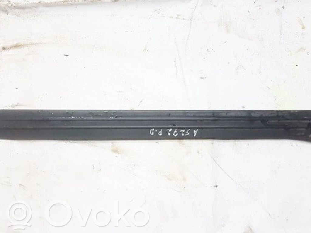 Subaru Legacy Copertura del rivestimento del sottoporta anteriore