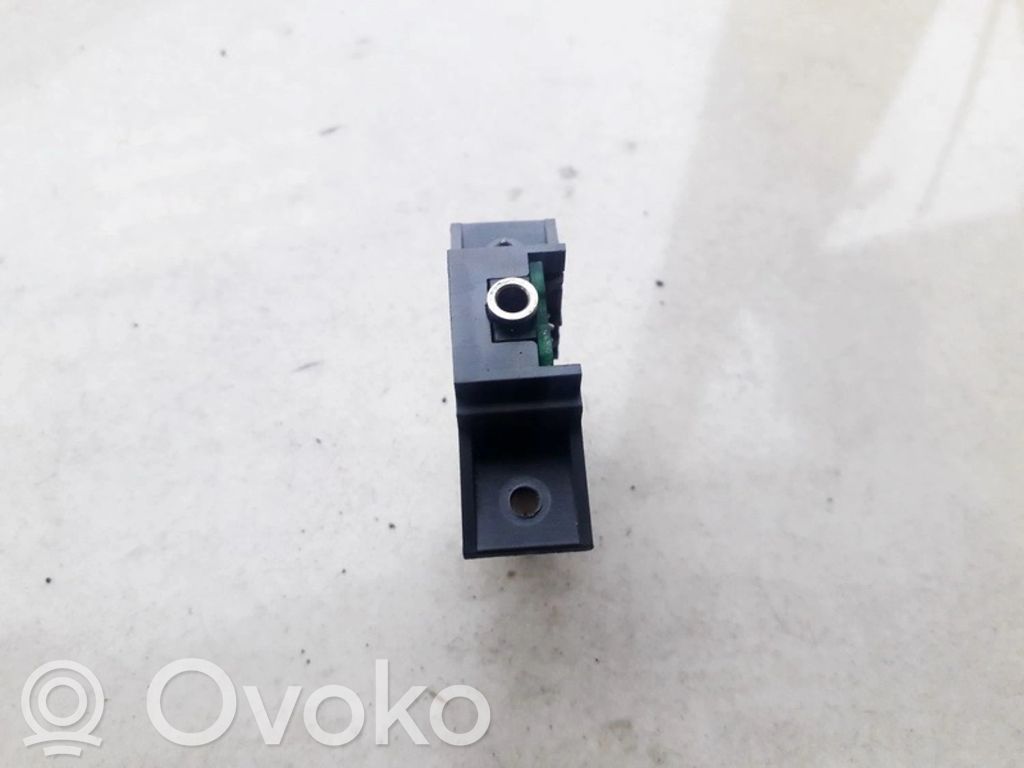 Renault Koleos I Gniazdo / Złącze USB 