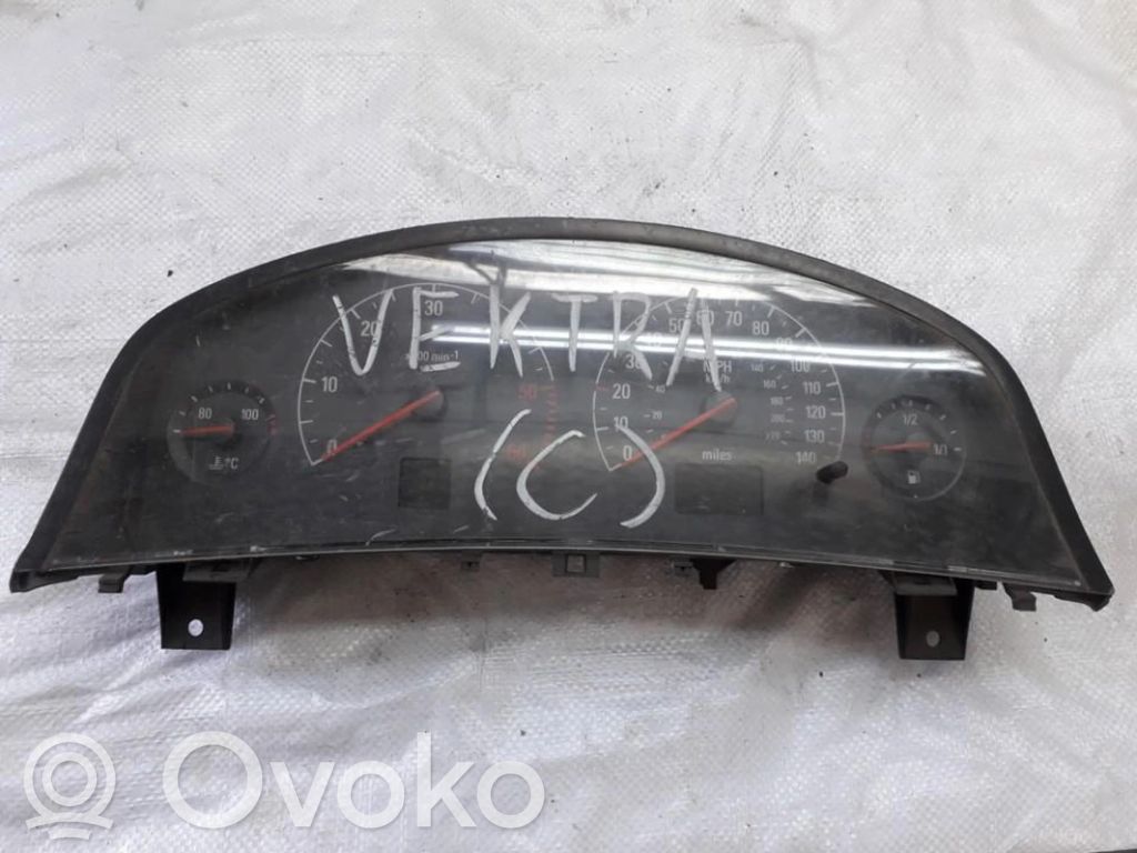 Opel Vectra C Nopeusmittari (mittaristo) 