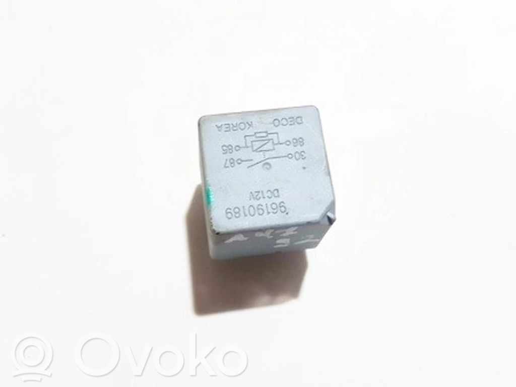 Otros relés   96190189,96190189