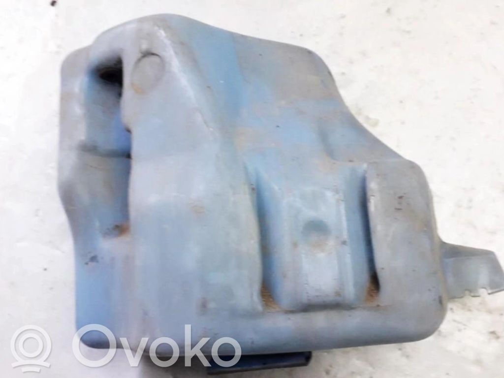 Volkswagen PASSAT B3 Serbatoio/vaschetta liquido lavavetri parabrezza 