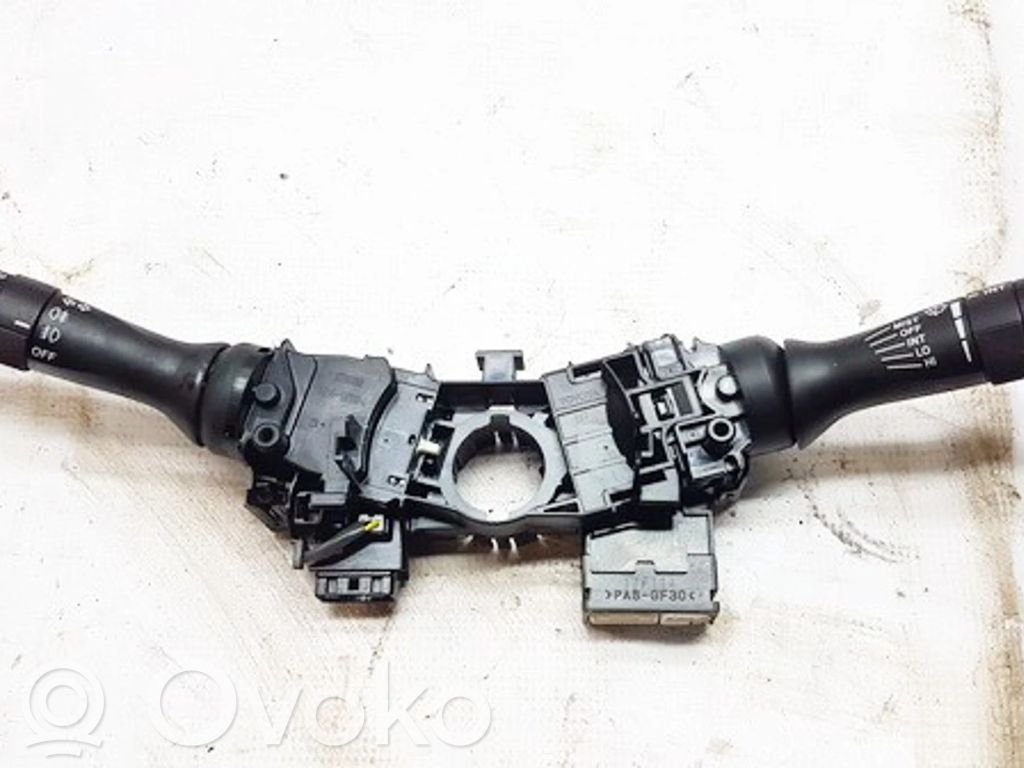 Lexus IS 220D-250-350 Commodo, commande essuie-glace/phare