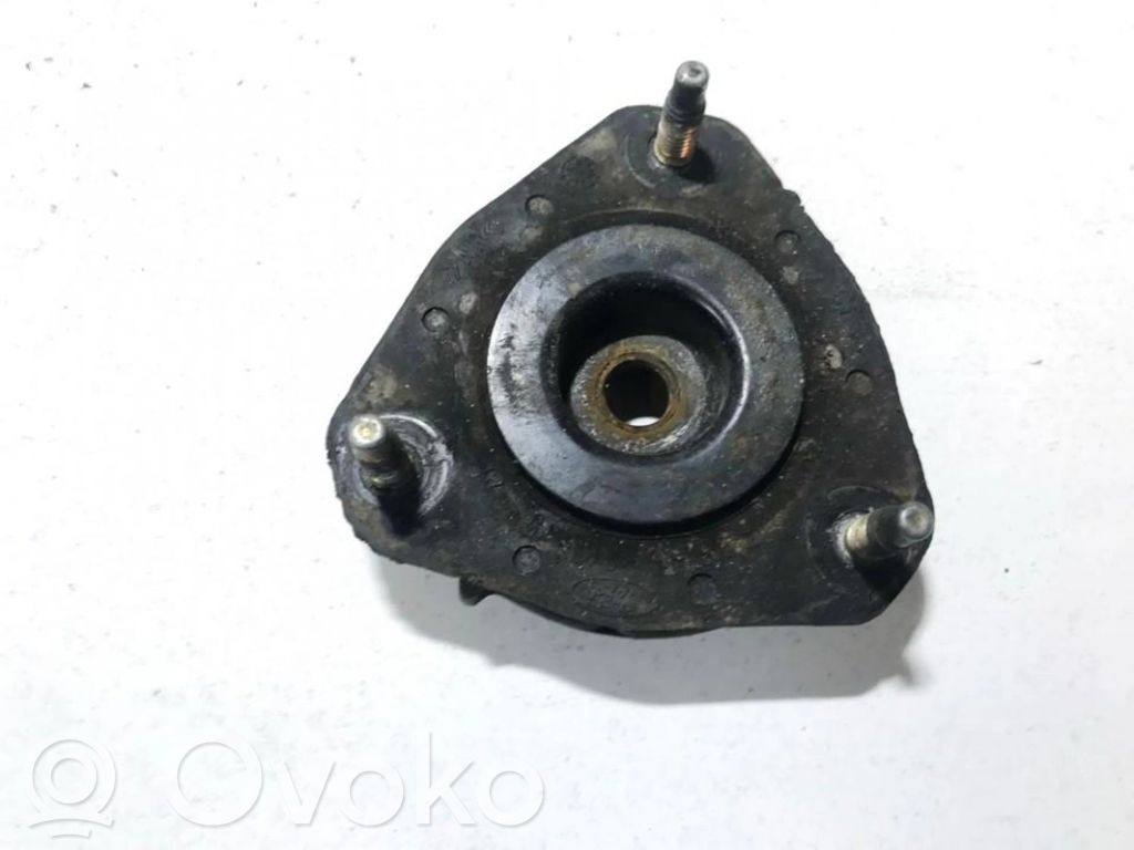 Ford Focus Coil spring mount 