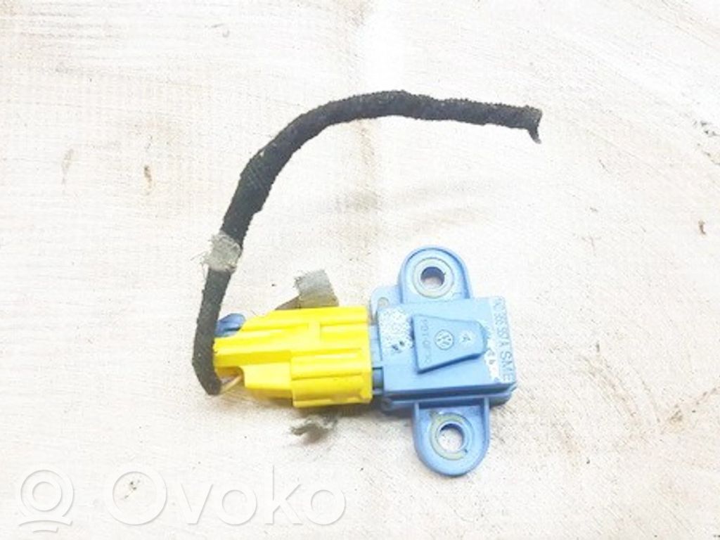 Volkswagen Golf V Senzor impact/declanșare airbag