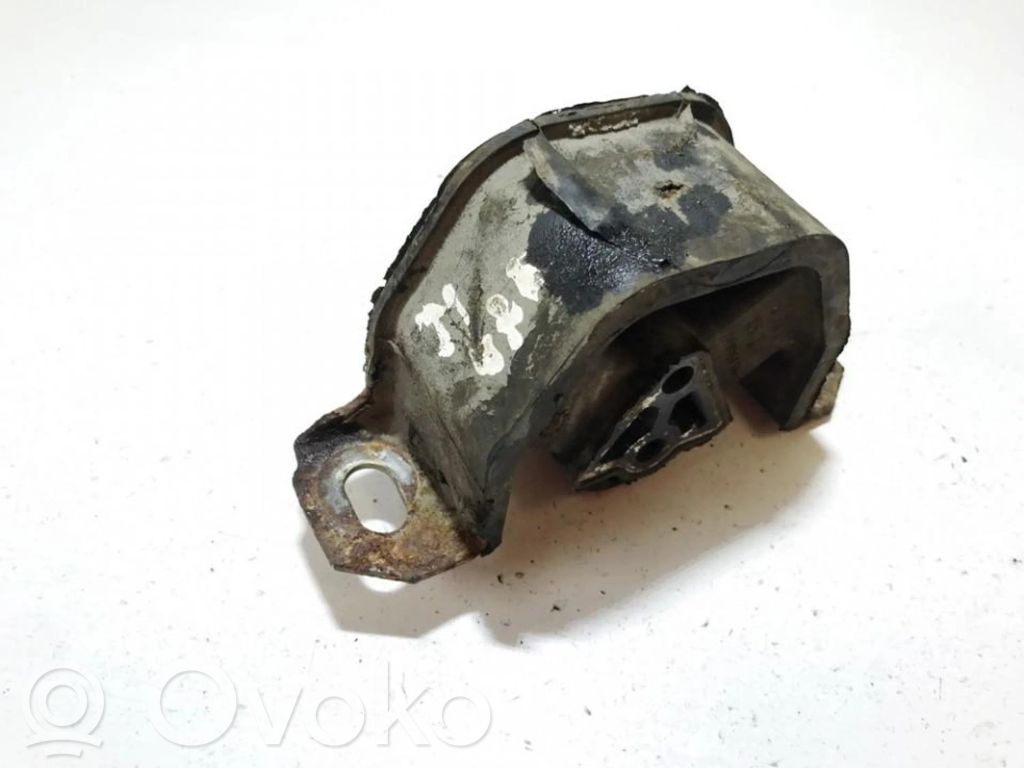 Opel Corsa B Engine mount bracket 
