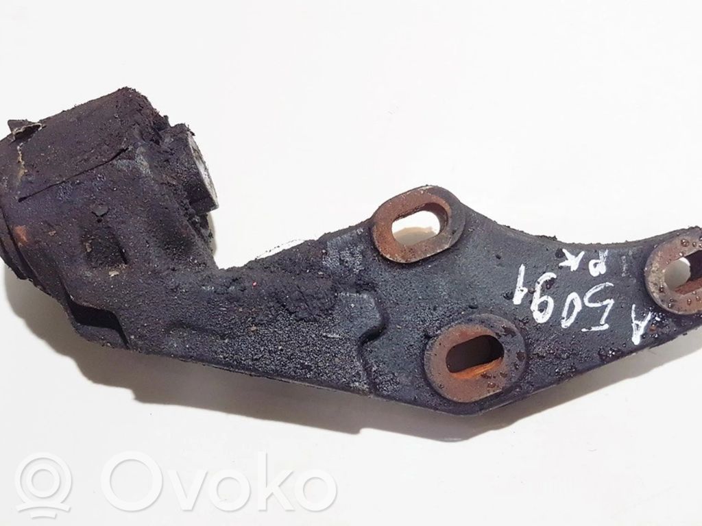Land Rover Discovery 3 - LR3 Suport tampon motor 