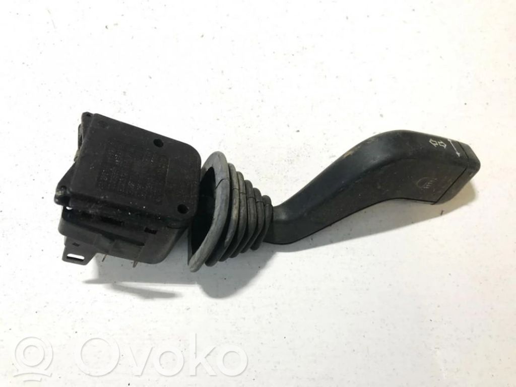 Opel Vectra B Leva indicatori 