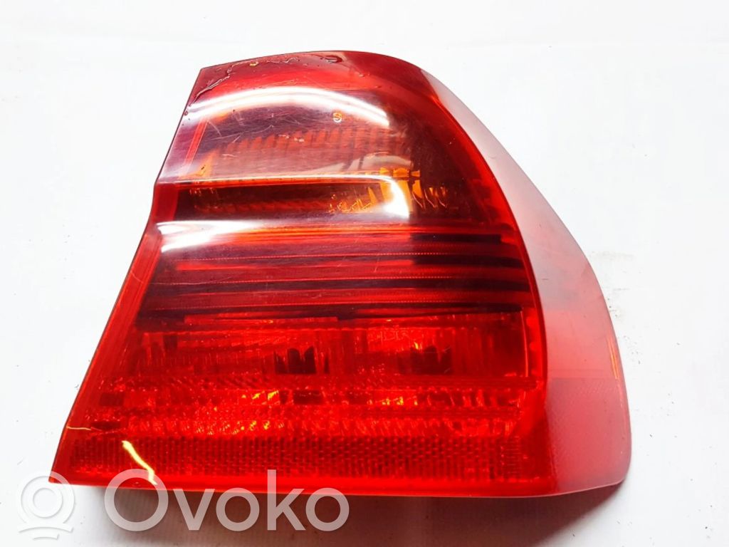 Rear/tail lights   693745809,693745809