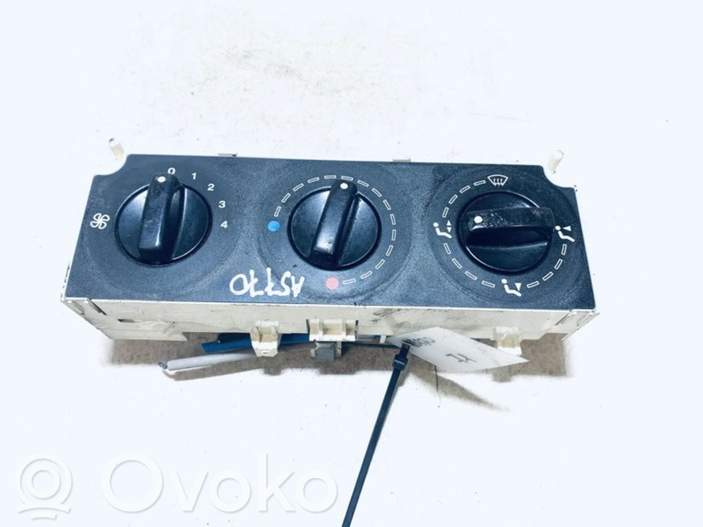Citroen Berlingo Climate control unit 