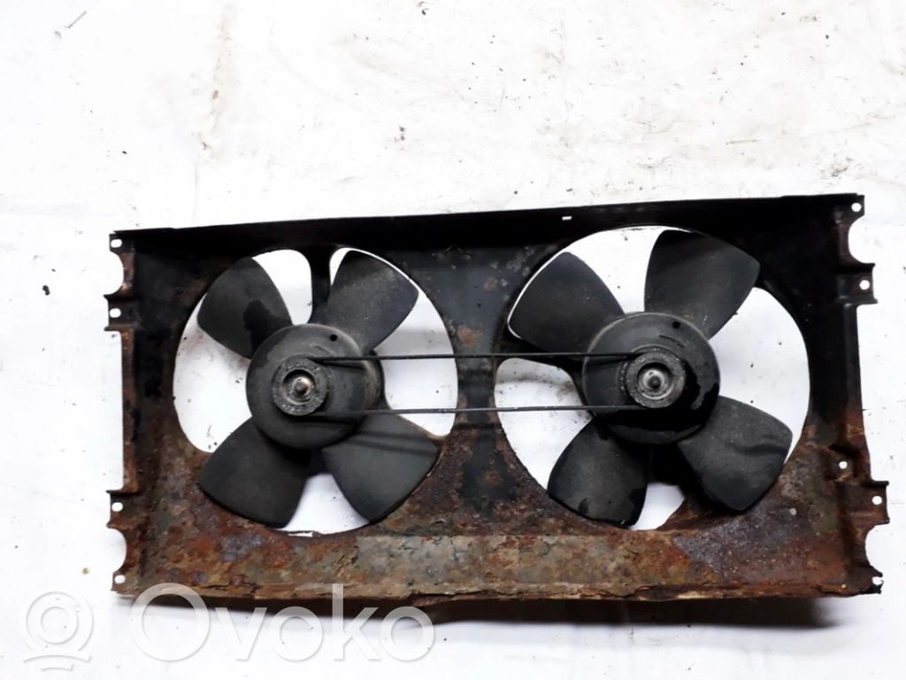 Volkswagen PASSAT B3 Convogliatore ventilatore raffreddamento del radiatore