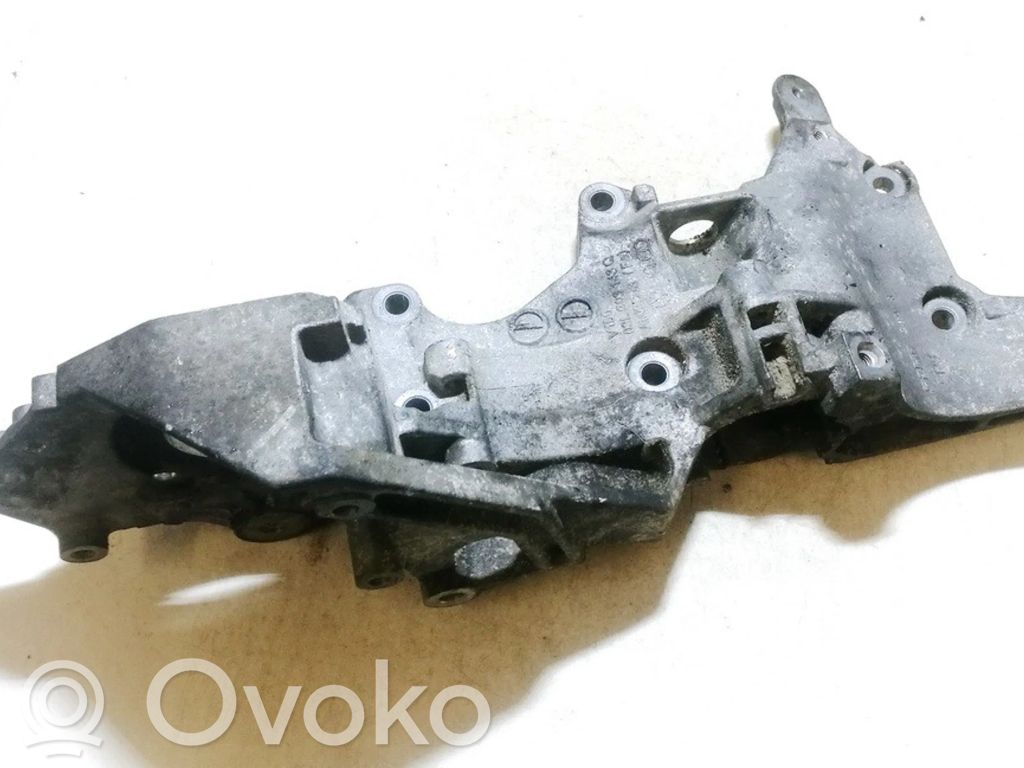 Volkswagen Jetta VI Supporto di montaggio del motore (usato)