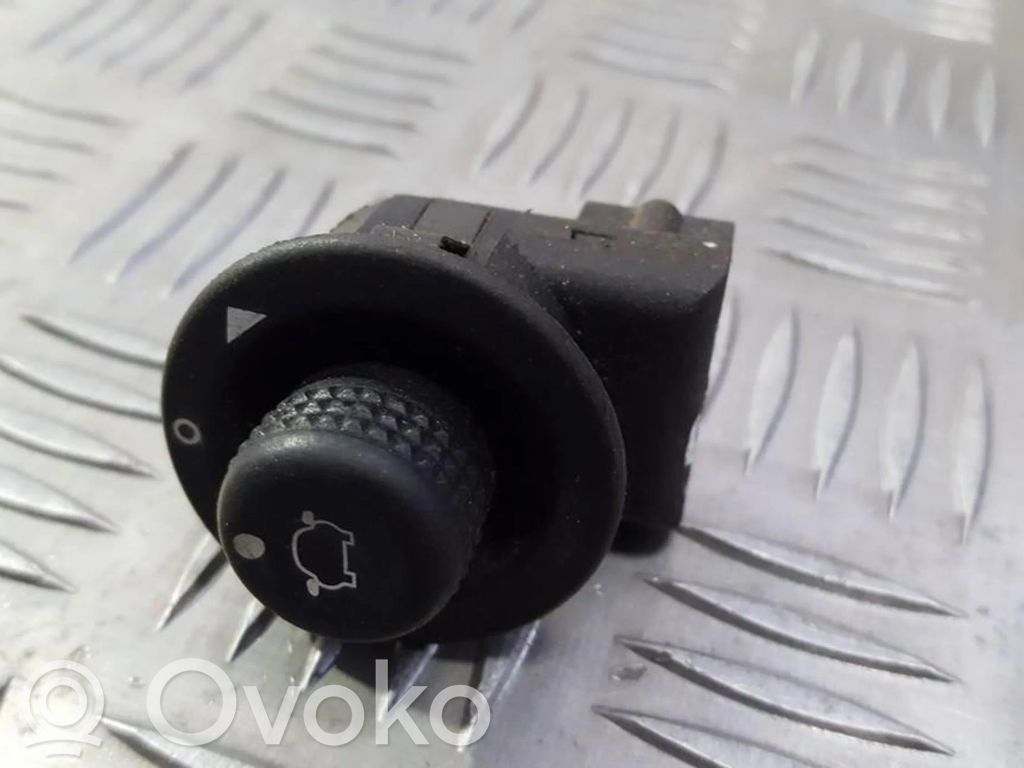 Interruttore specchietto retrovisore   93BG17B676BA,93BG17B676BA,93BG17B676BA,93BG17B676BA
