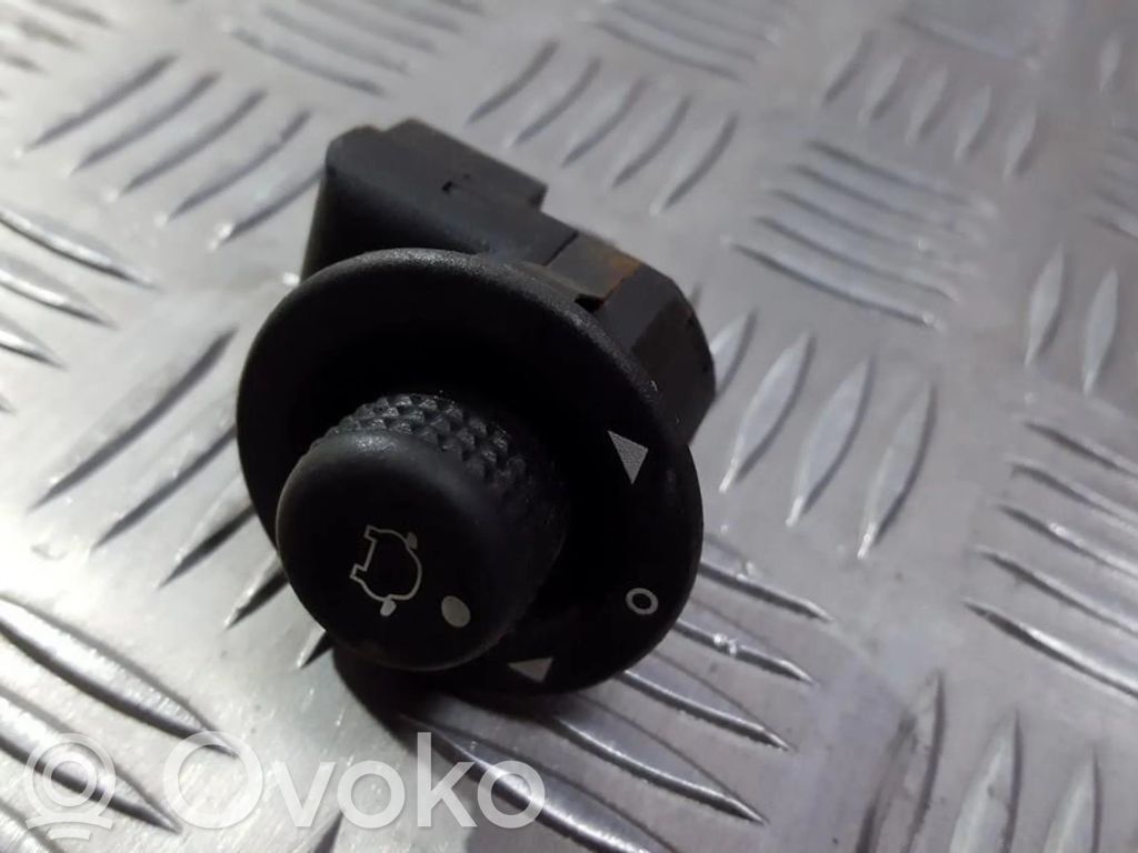 Interruptor del espejo lateral   93BG17B676BA,93BG17B676BA,93BG17B676BA,93BG17B676BA