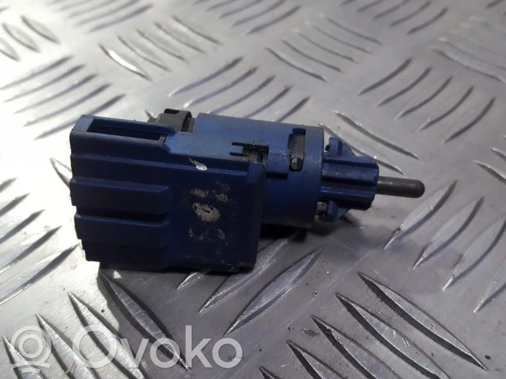 Volkswagen Golf IV Interruttore del pedale del freno
