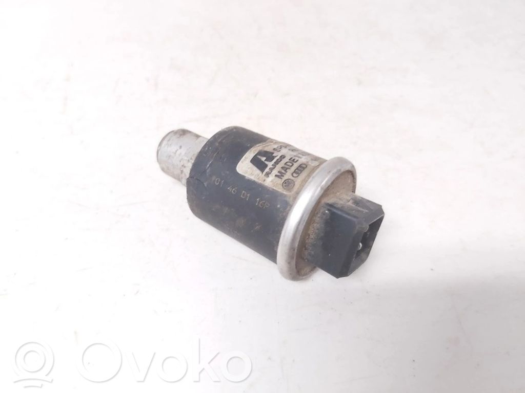 Volkswagen Golf IV Senzor presiune aer condiționat (A/C) 