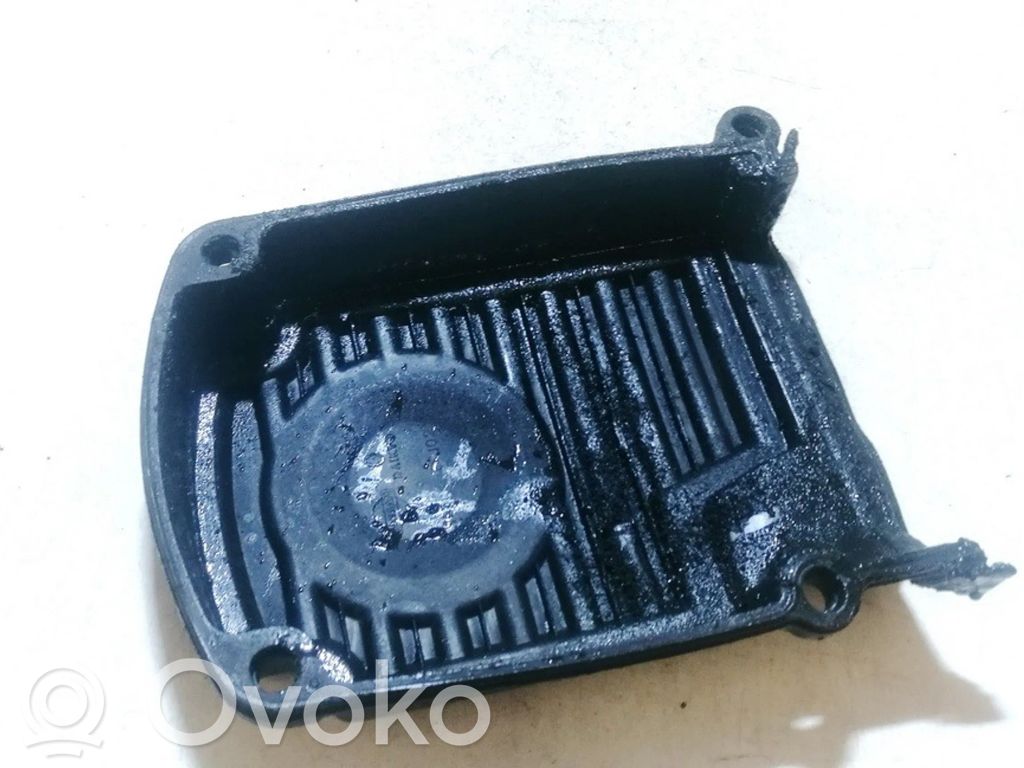 Nissan Primera Osłona paska / łańcucha rozrządu 