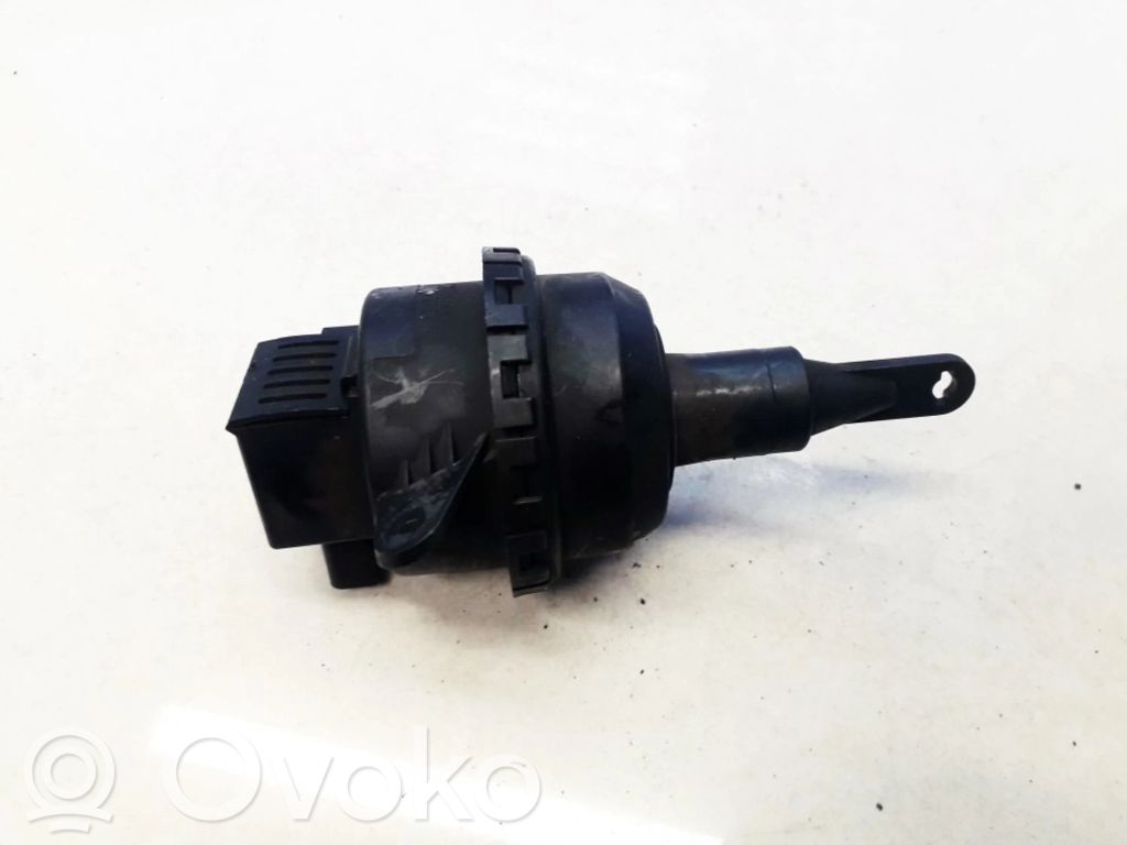 Válvula de vacío (Usadas)   90586302,2J70030820,2J70030820,90586302