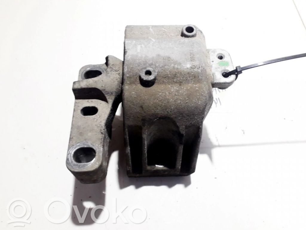 Volkswagen Bora Suport tampon motor 