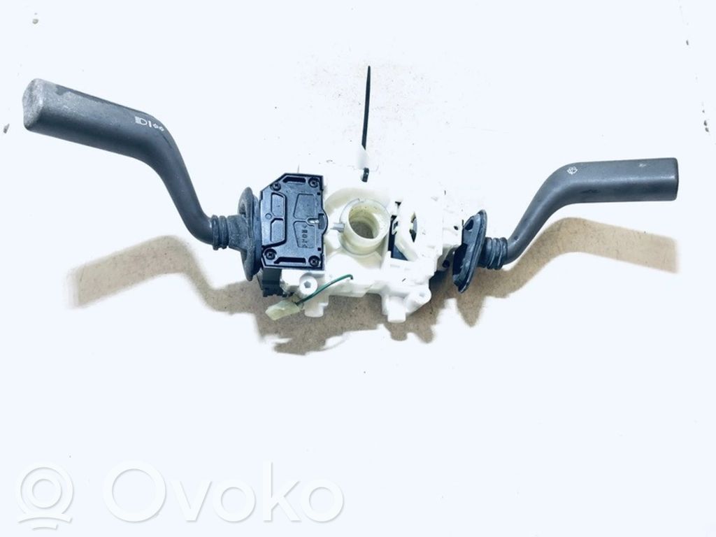 Volvo S40, V40 Interruptor/palanca de limpiador de luz de giro