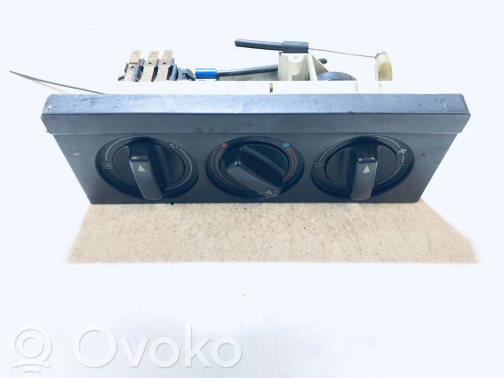 Audi 80 90 B3 Panel klimatyzacji 