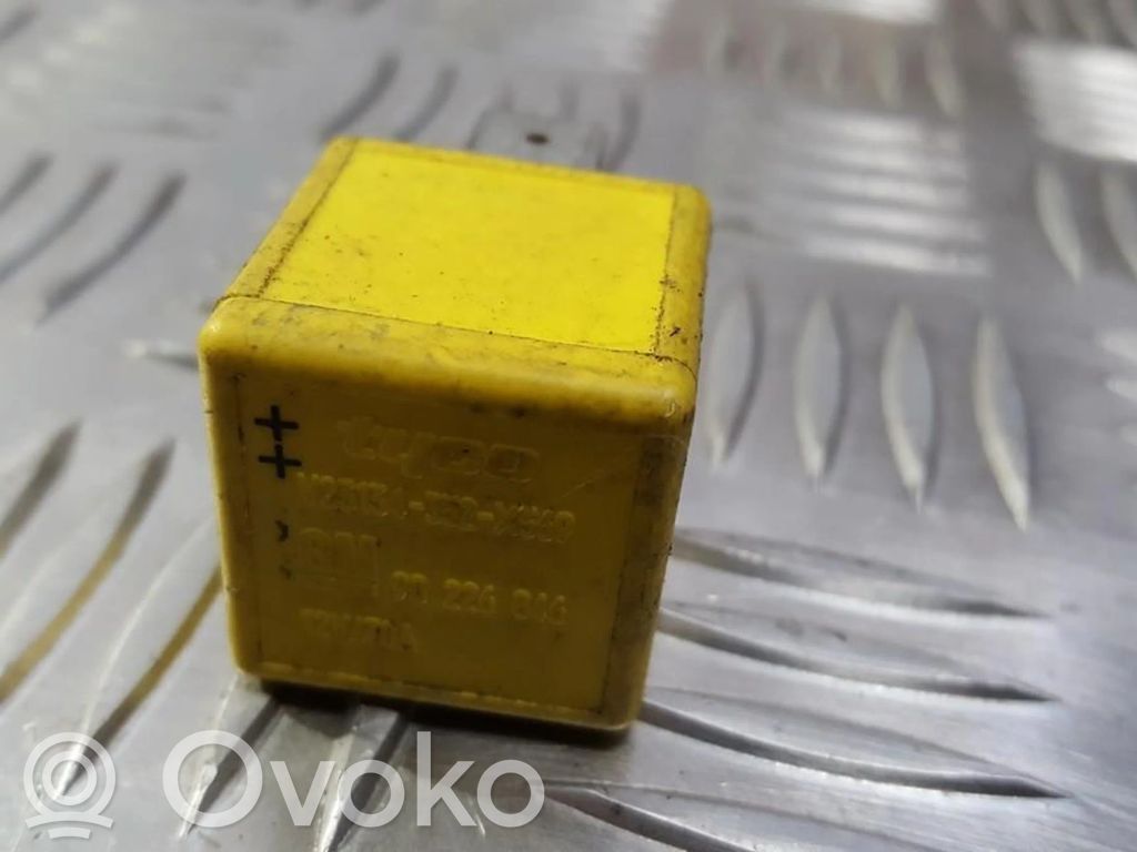 Opel Vectra C Otros relés 