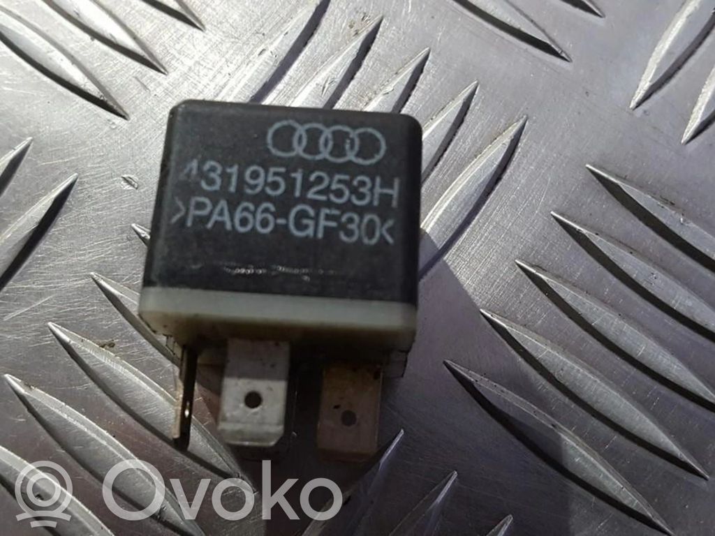 Audi A6 S6 C5 4B Alte relee