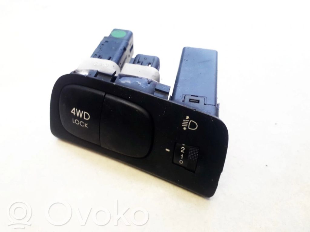 Hyundai i20 (PB PBT) Przycisk / Pokrętło regulacji świateł 