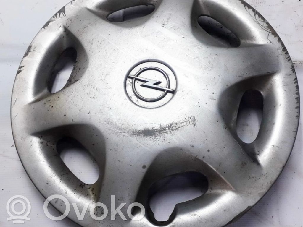 Opel Astra G R15-pölykapseli 