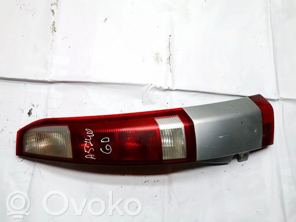 Opel Meriva A Feux arrière / postérieurs 