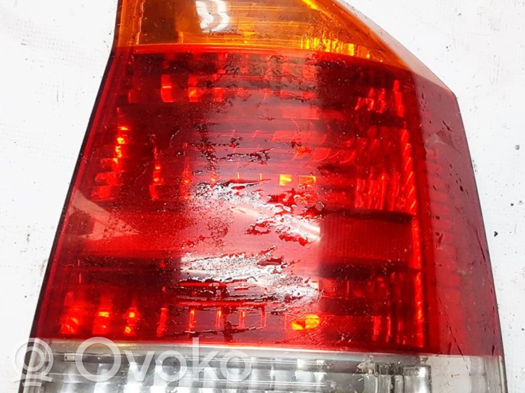 Opel Vectra C Lampă spate în caroserie 