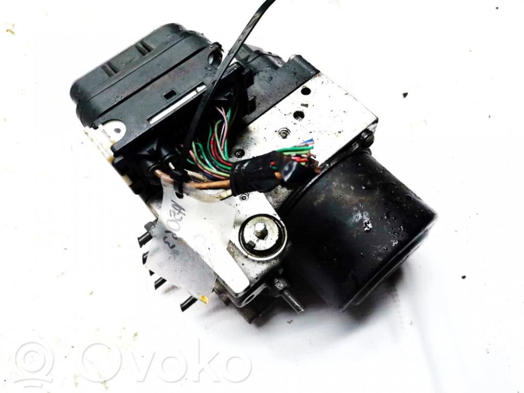 Lexus IS 220D-250-350 Pompa ABS 