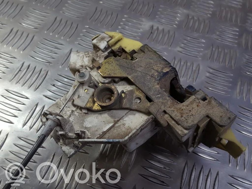 Ford Focus Încuietoare ușă spate 