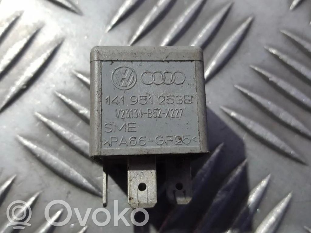 Volkswagen PASSAT B5.5 Autres relais 