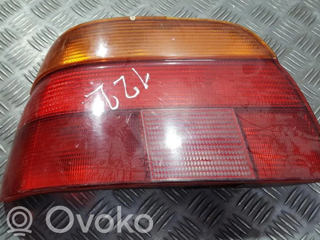 BMW 5 E39 Lampă spate în caroserie 