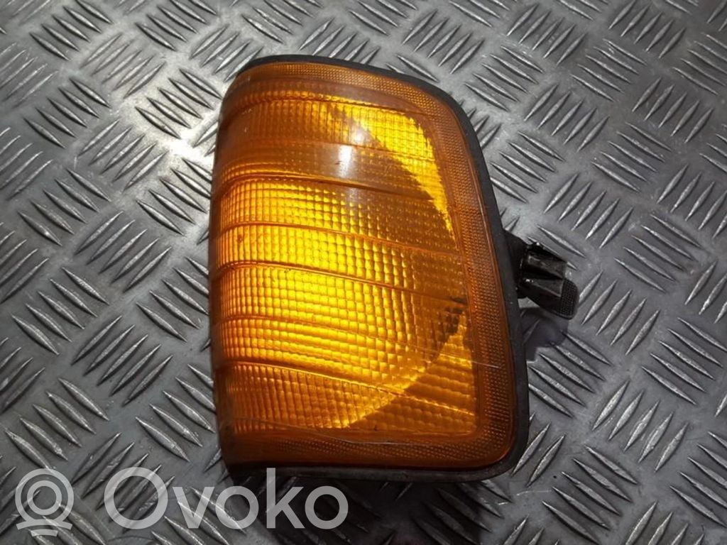 Mercedes-Benz E W124 Frontblinker 