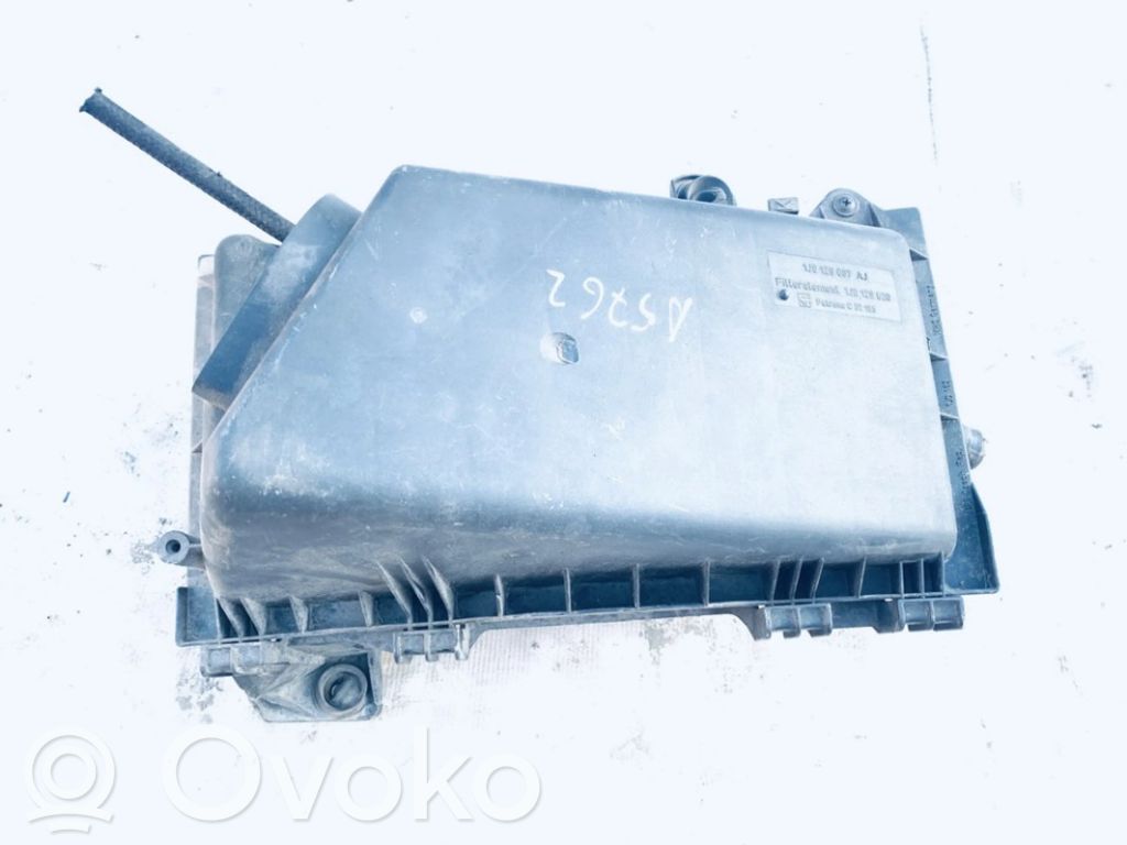 Volkswagen Bora Air filter box 