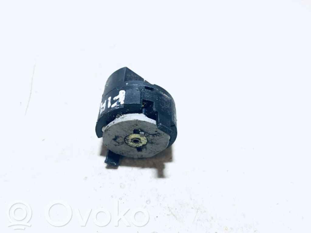 Fiat Punto (176) Virtalukon kytkin