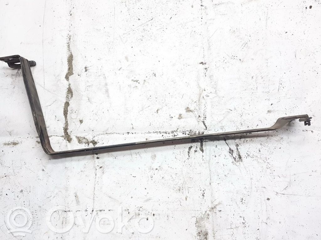 Sangle de réservoir de carburant