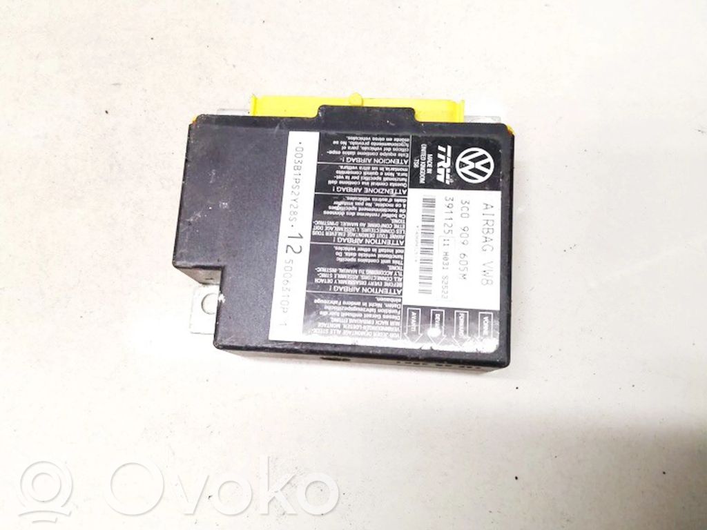 Volkswagen PASSAT B6 Centralina/modulo airbag 