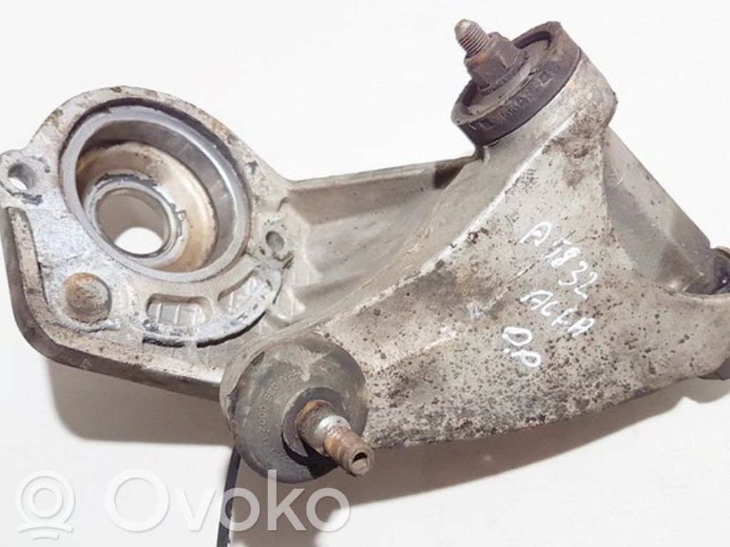 Alfa Romeo 156 Basculă inferioară față 