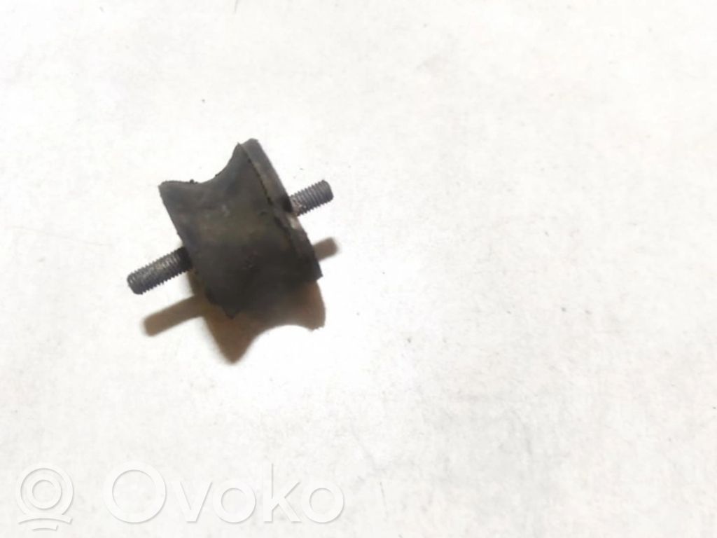 BMW 3 E46 Engine mount bracket 