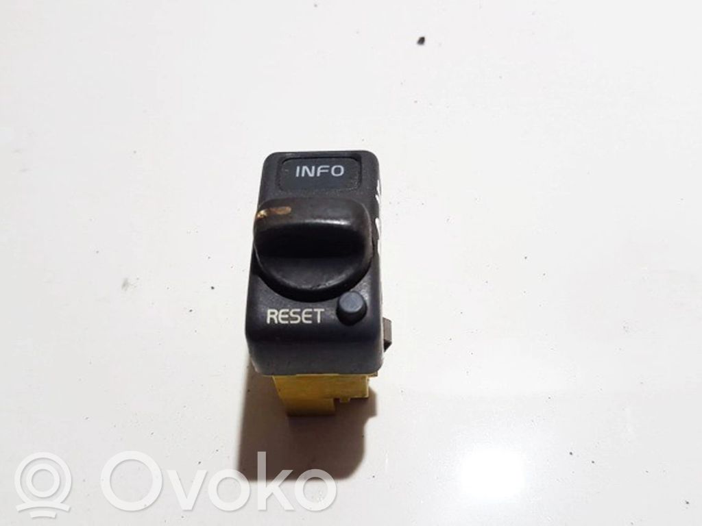 Volvo S70  V70  V70 XC Przełącznik komputera pokładowego 